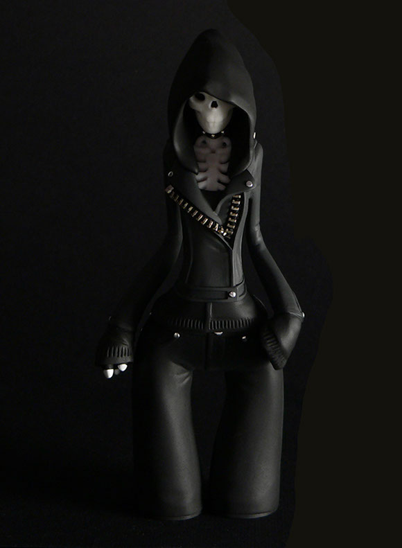 Obskure; SomeStrangeThings; Designer Toys; Toy Art; Barcelona; Strange Stuff; Some Strange Things; sculpt; Marcos Lorenzo; Goth; Punk; Barcelona